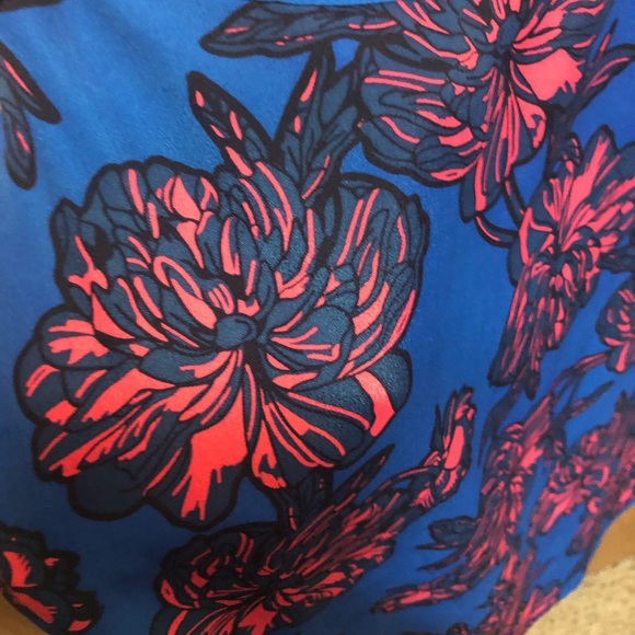 JCrew Racer Back Tank Top - Picture 2 of 3